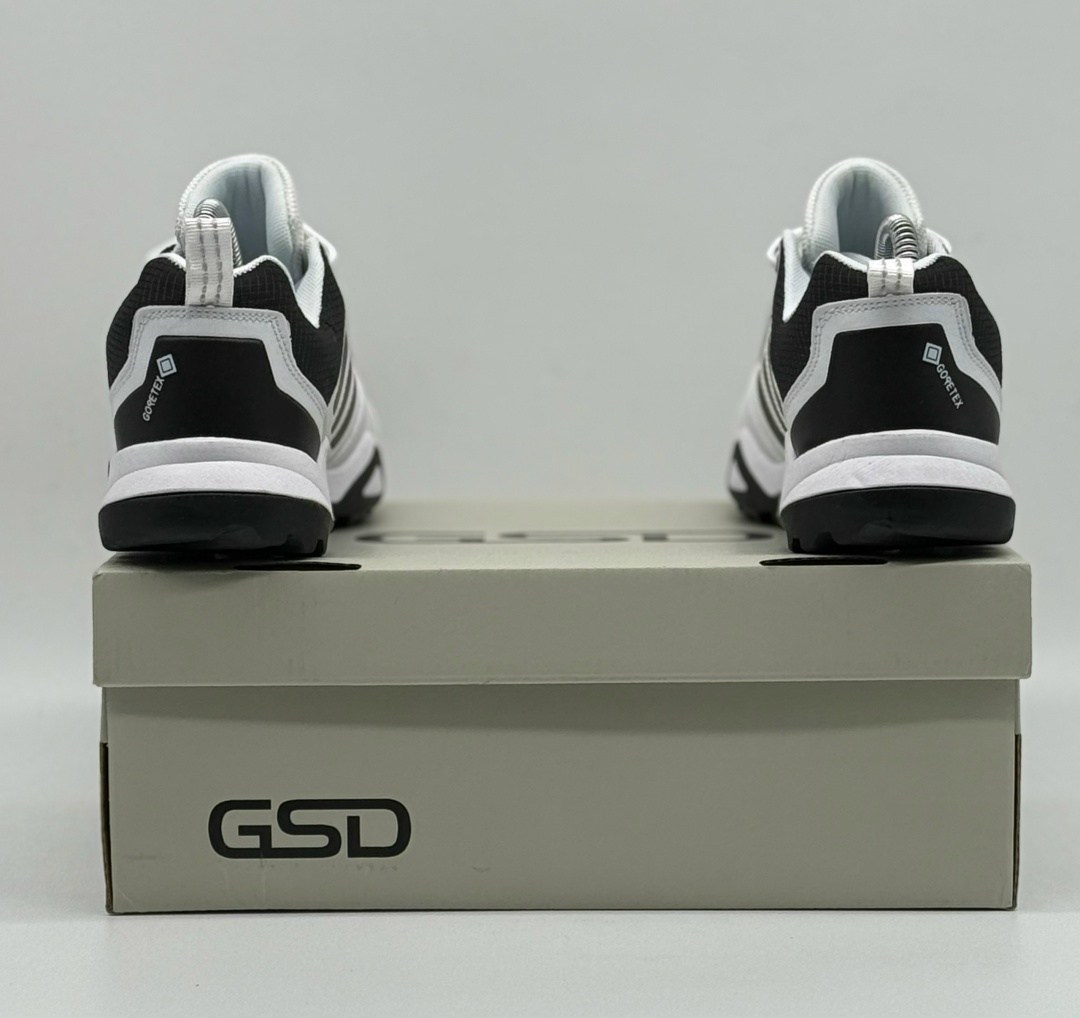 кроссовки adidas terrex,кроссовки adidas,мужские кроссовки adidas,зимние кроссовки adidas,зимние кроссовки adidas terrex ax3 mid