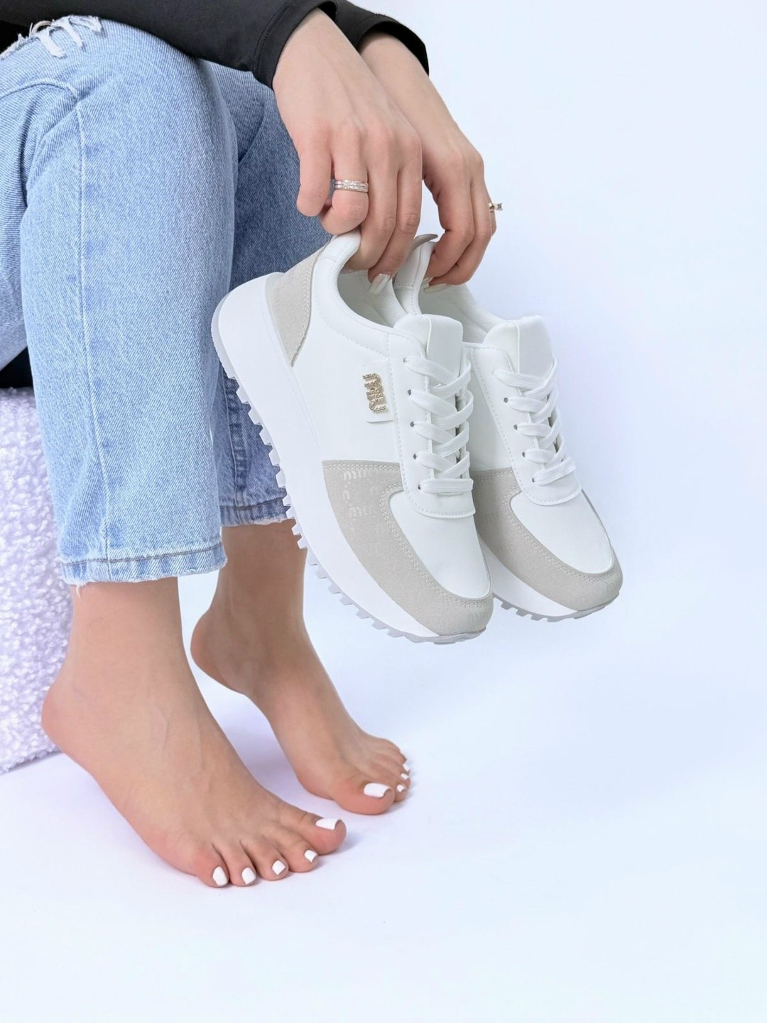 кроссовки женскиe,кроссовки для женщин,кроссовка,кроссовки женские белые,