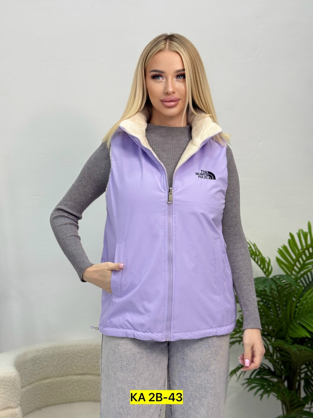 жилетка женская,жилетка двухсторонняя,жилет женский,жилет утепленный женский,жилетка на синтепоне