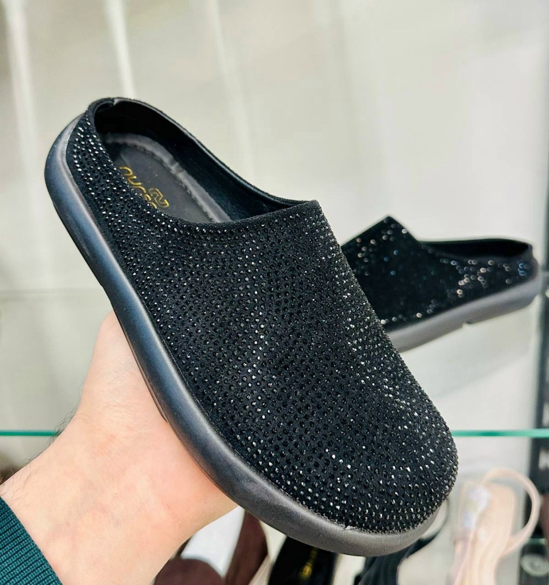 , женская,тапки со стразами женские,шлепанцы со стразами,женские слипоны