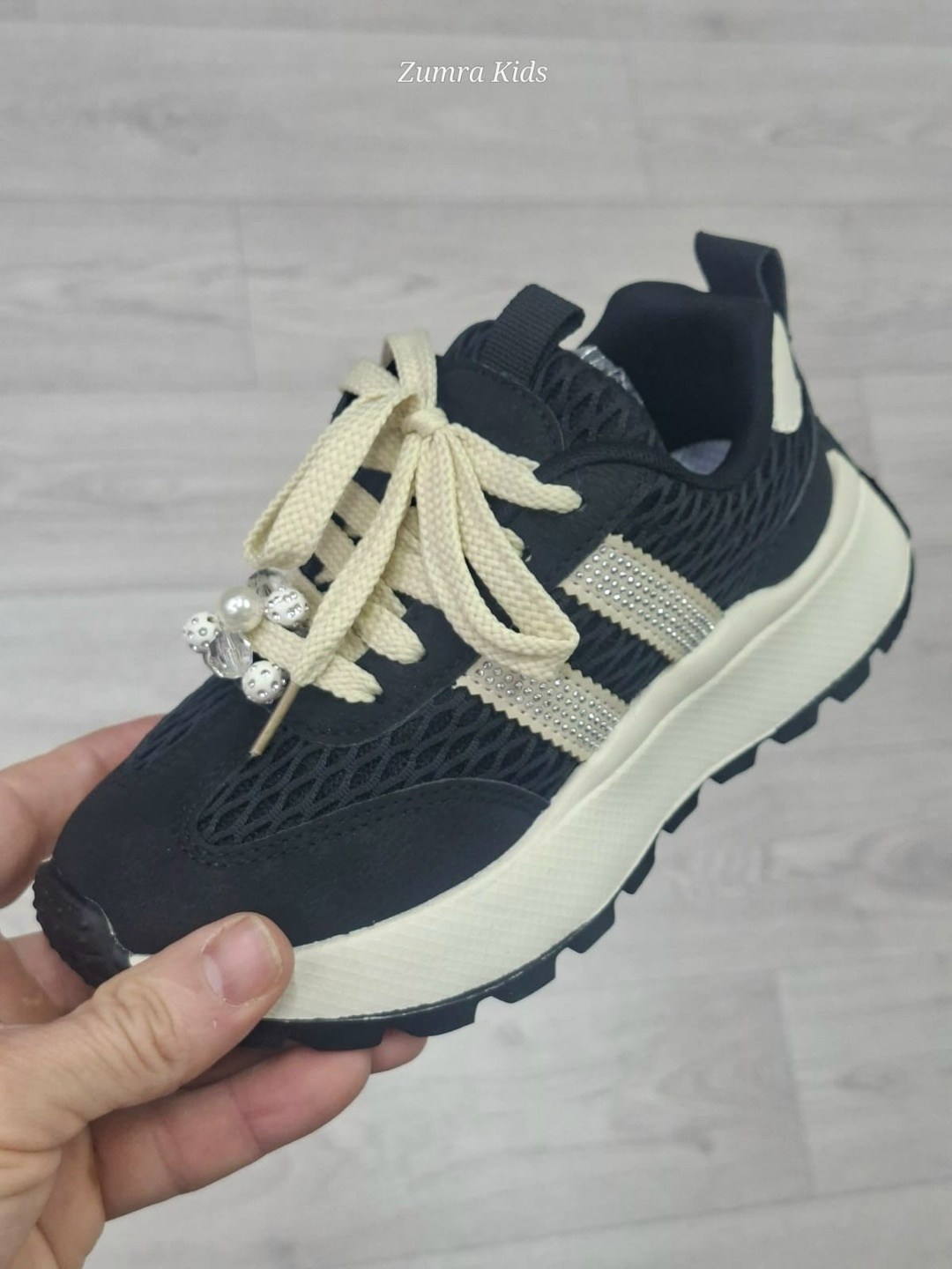 кроссовки,кроссовки женскиe,детские кроссовки,кроссовка,повседневные кроссовки