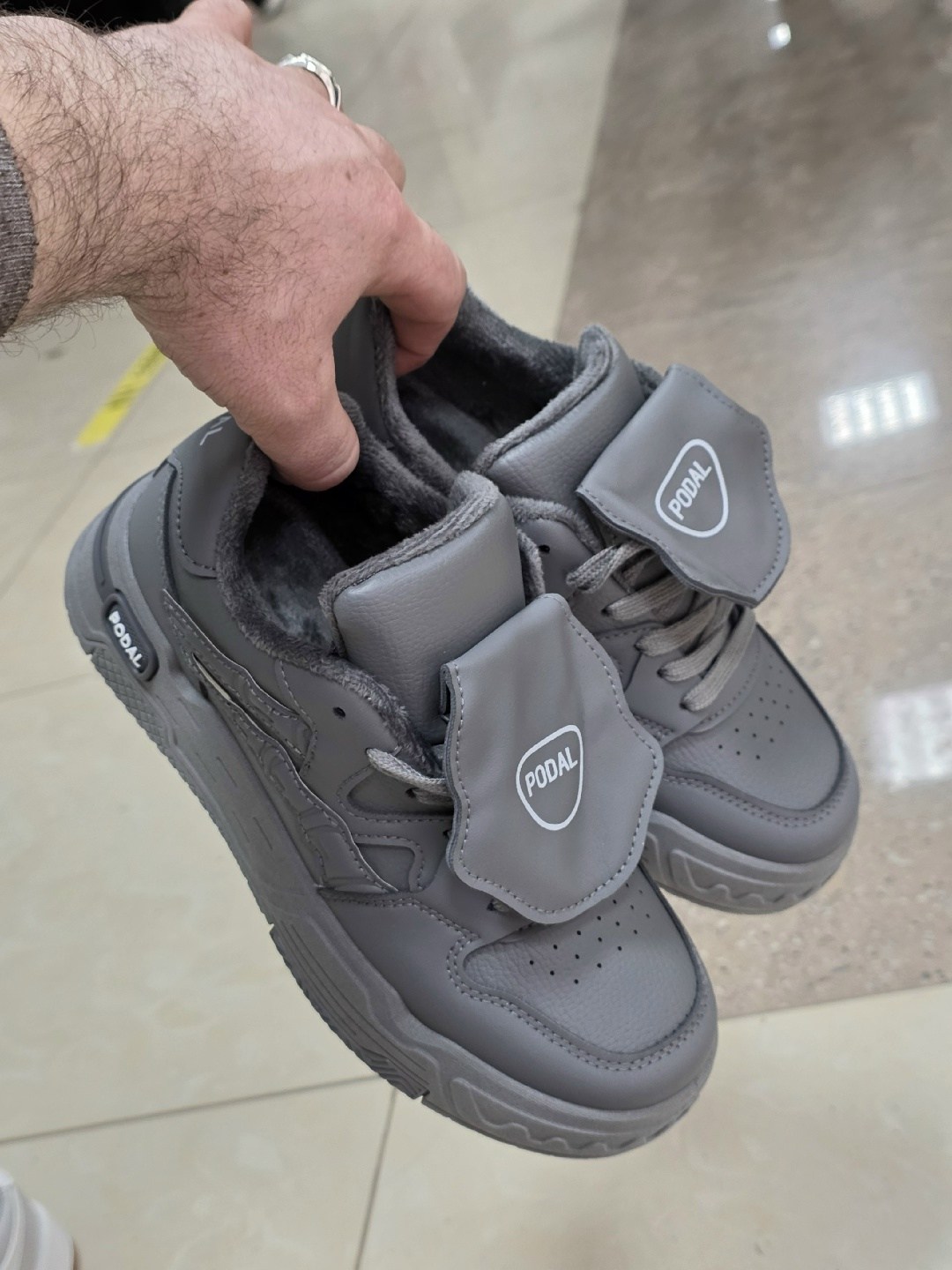 ,спортивная ,кроссовки теплые,кроссовки женскиe,повседневные кроссовки