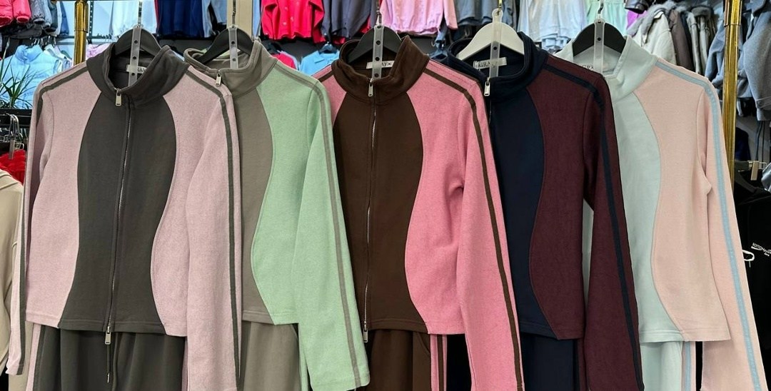 женский спортивный костюм,трикотажные костюмы,спортивный костюм,костюм женский двойка,