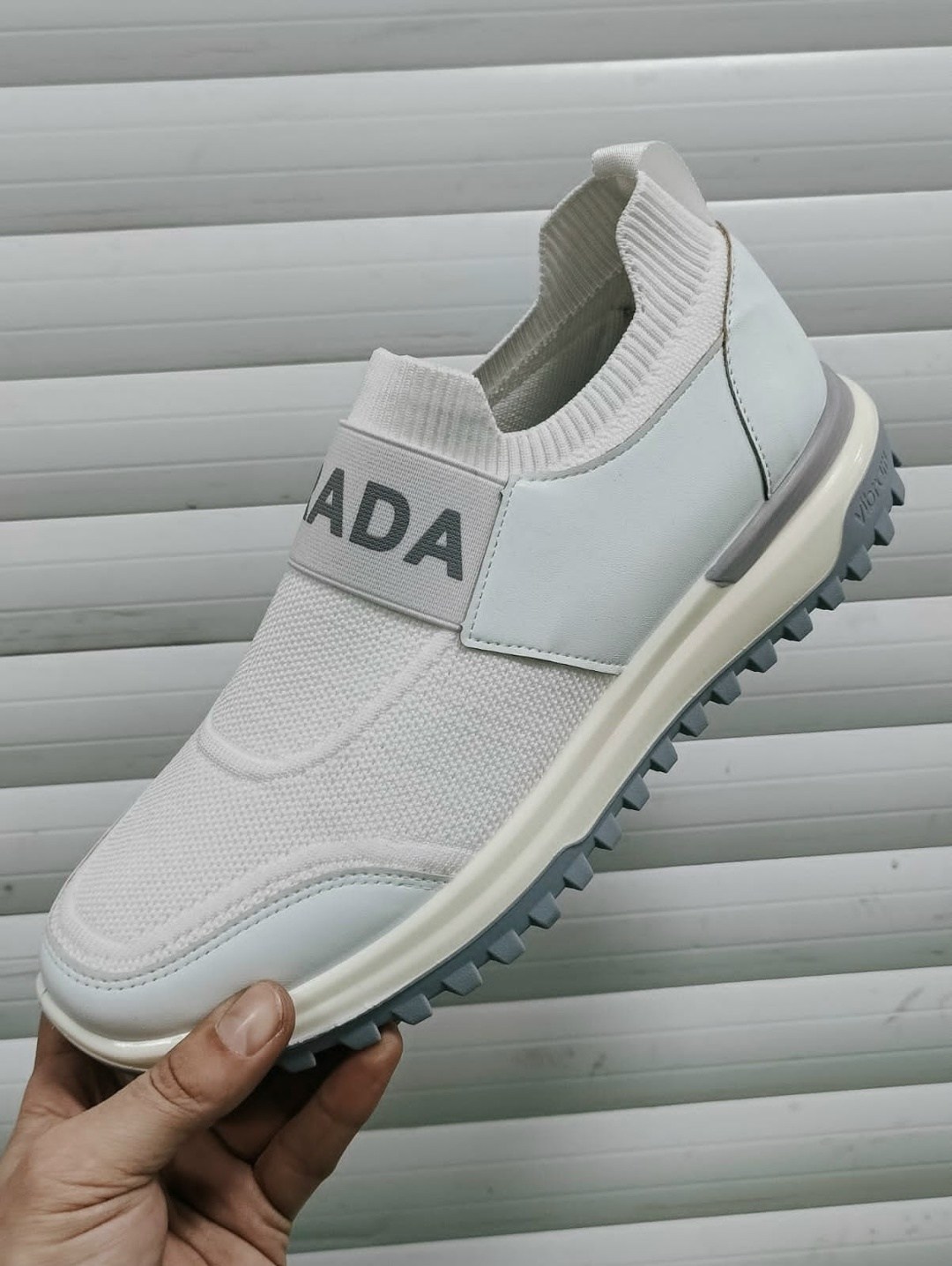 ,мужская  кроссовки,кроссовки женскиe,спортивная ,повседневные кроссовки