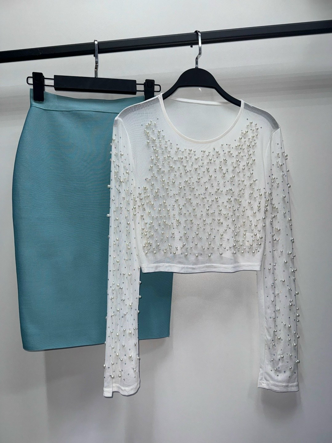 женский костюм с юбкой,костюм с юбкой,облегающее платье,бирюзовая юбка,юбка и кофта