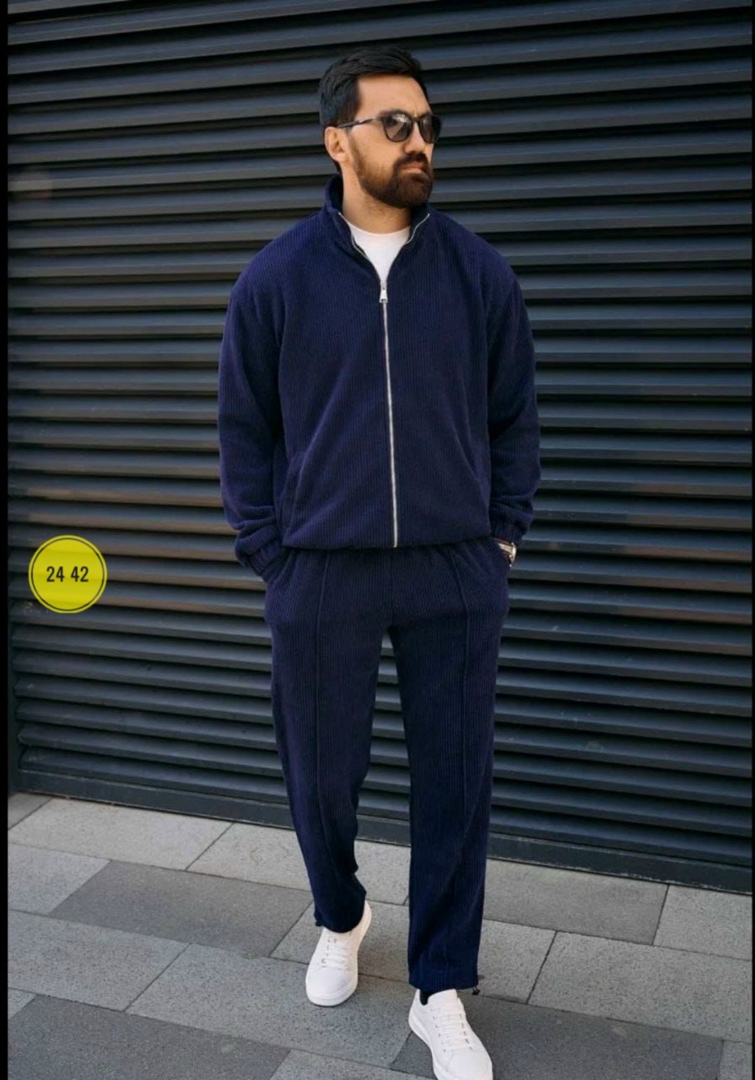 мужская мода,велюровый костюм,костюм спортивный,мужской костюм,мужской велюровый костюм