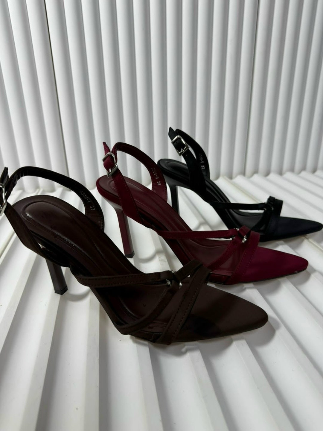 женские босоножки,босоножки на каблуках,кожаные босоножки,босоножки коричневые,сандалии на каблуке