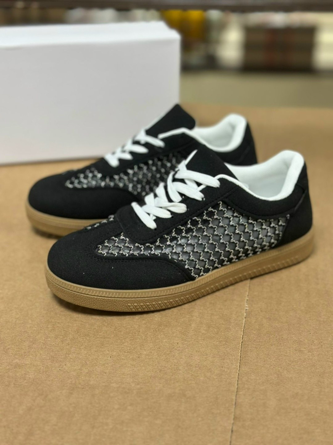 ,кроссовки женскиe,кроссовки низкие,повседневные кроссовки,спортивный