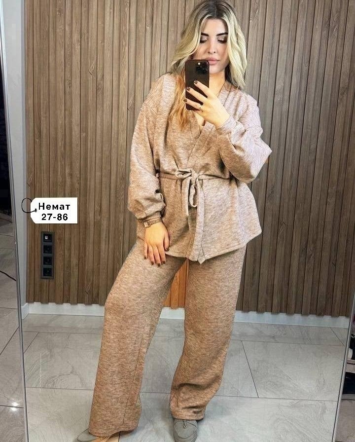 трикотажный костюм,костюм с брюками,женский костюм,брючный костюм,стильные костюмы
