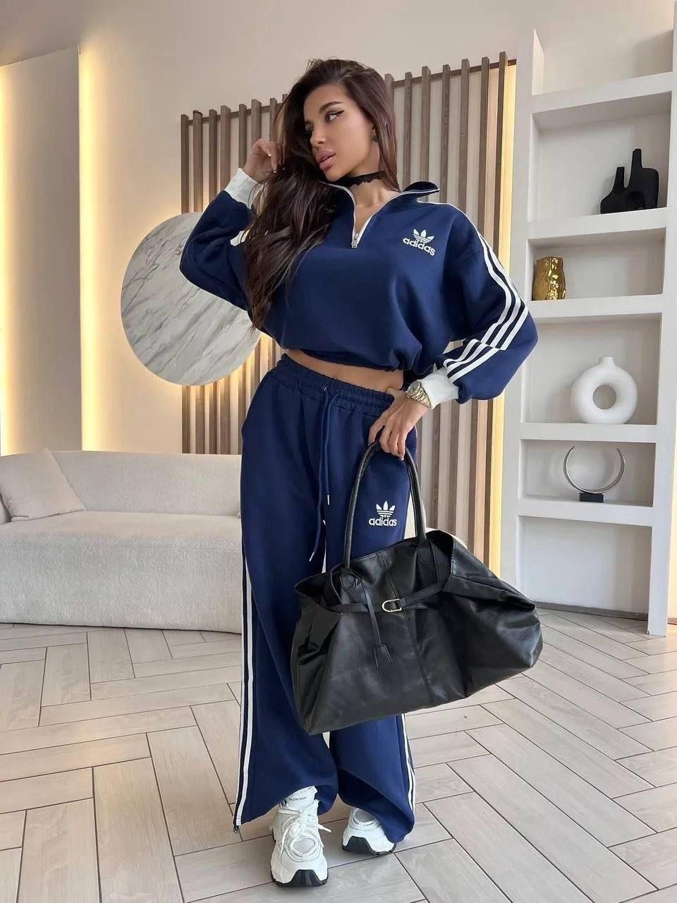 женский спортивный костюм,костюм спортивный celine,спортивный костюм,женский костюм,белый спортивный костюм в стиле celine