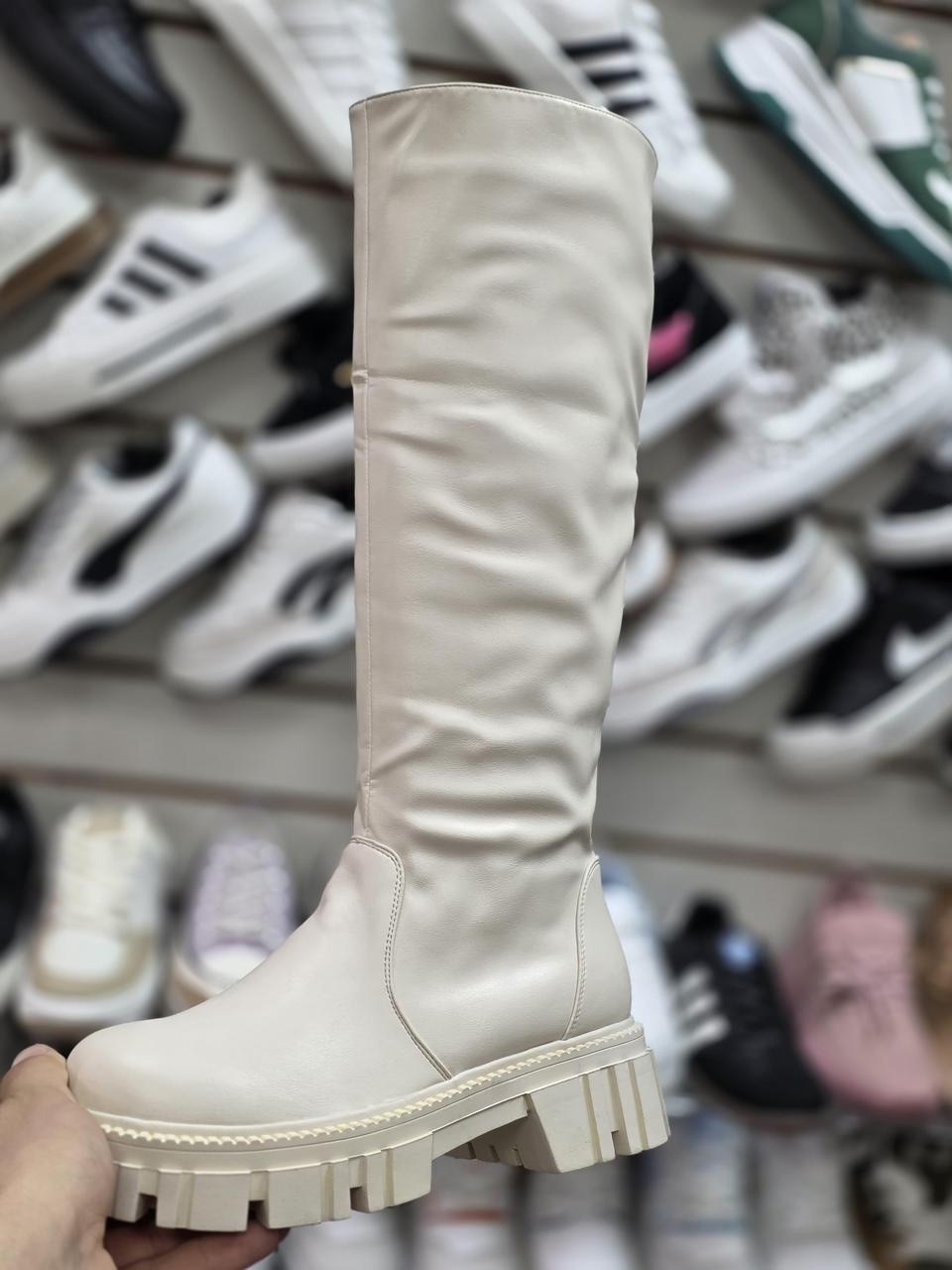 женские зимние сапоги,сапоги,белые сапоги,,женские сапоги