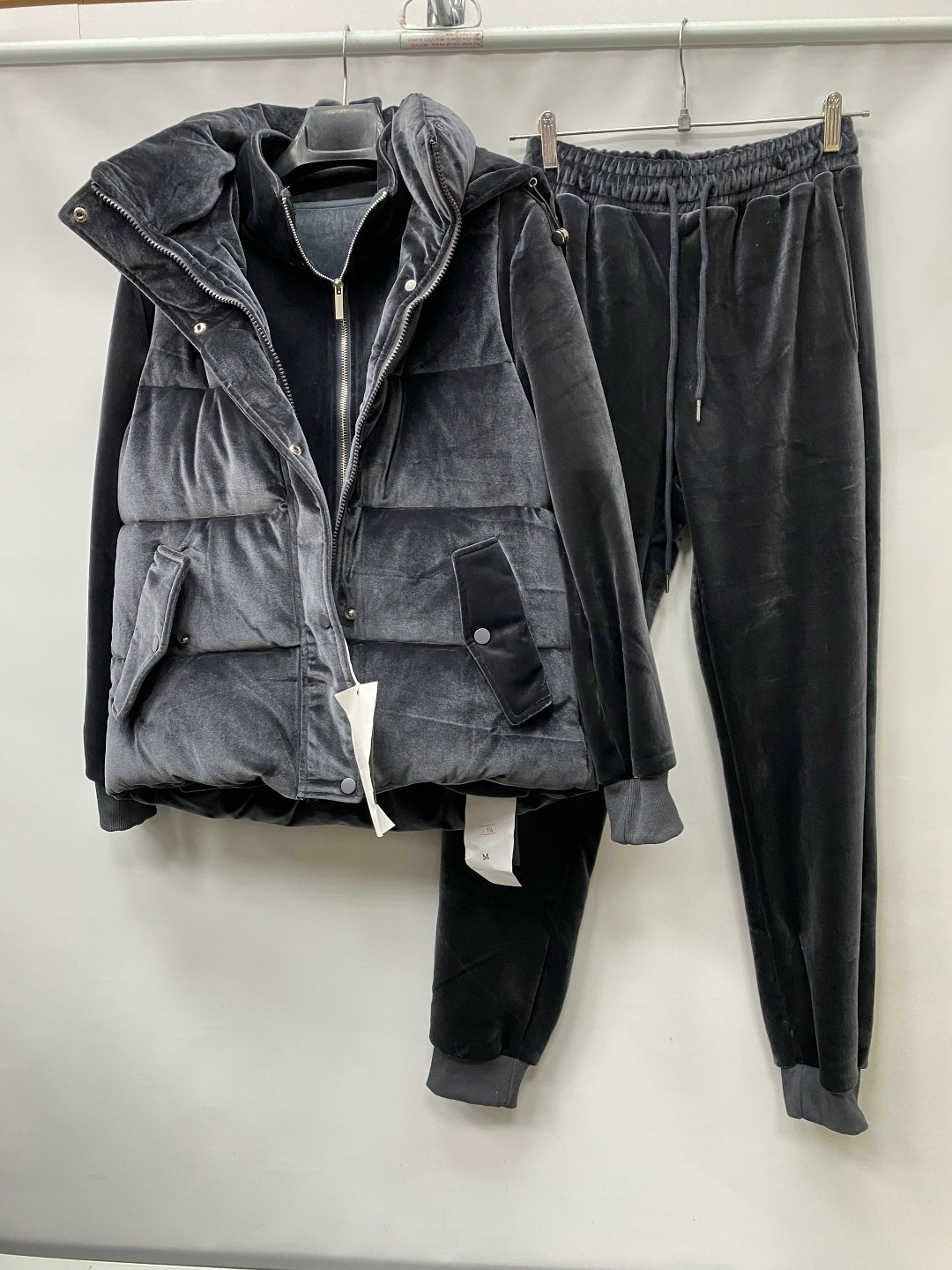 костюм женский тройка,костюм велюровый,костюм тройка велюровый,велюровый спортивная костюм,костюм женский на флисе