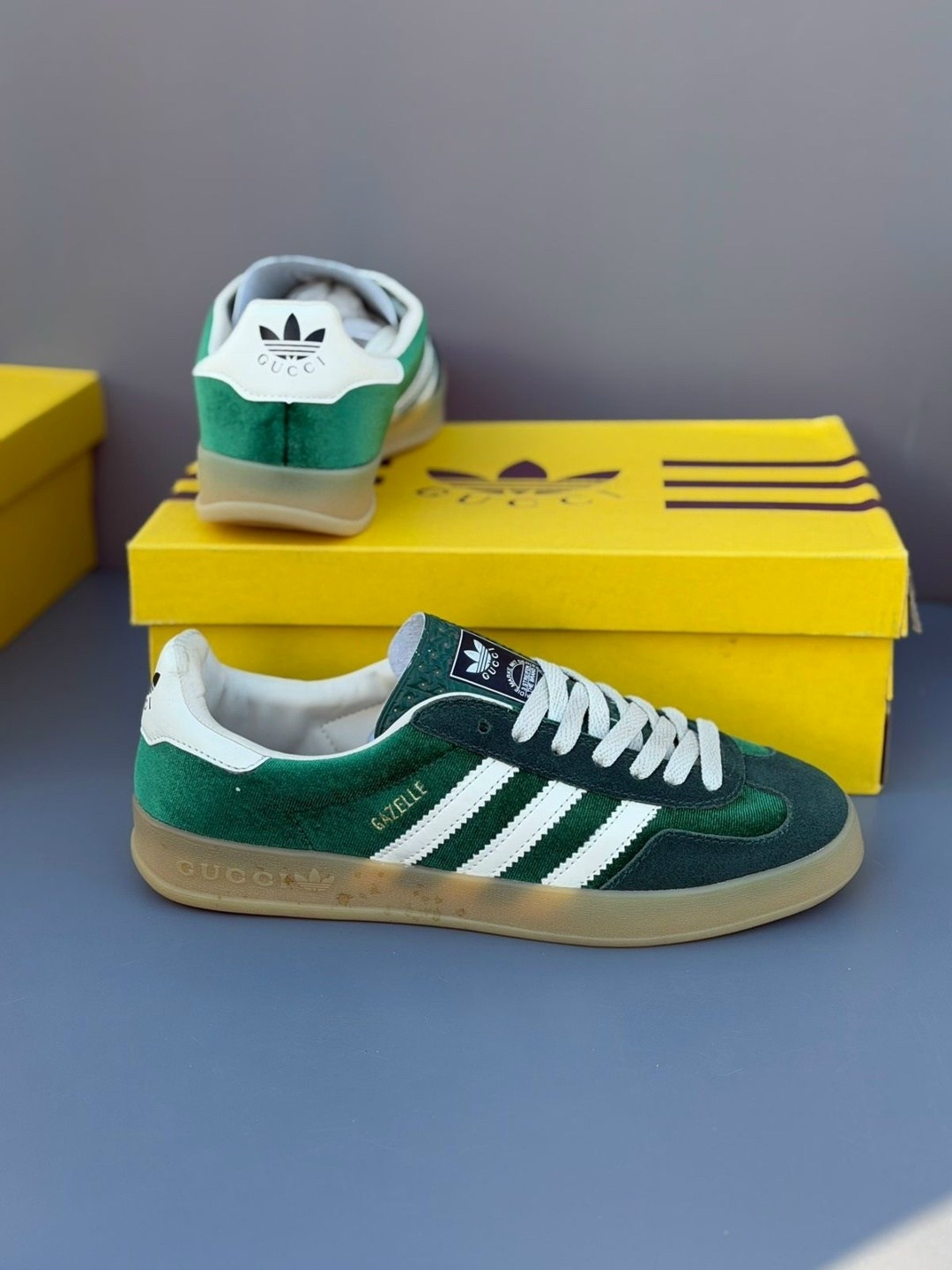 кроссовки gucci x adidas gazelle,,adidas gucci gazelle,адидас handball spezial зеленые,adidas gazelle