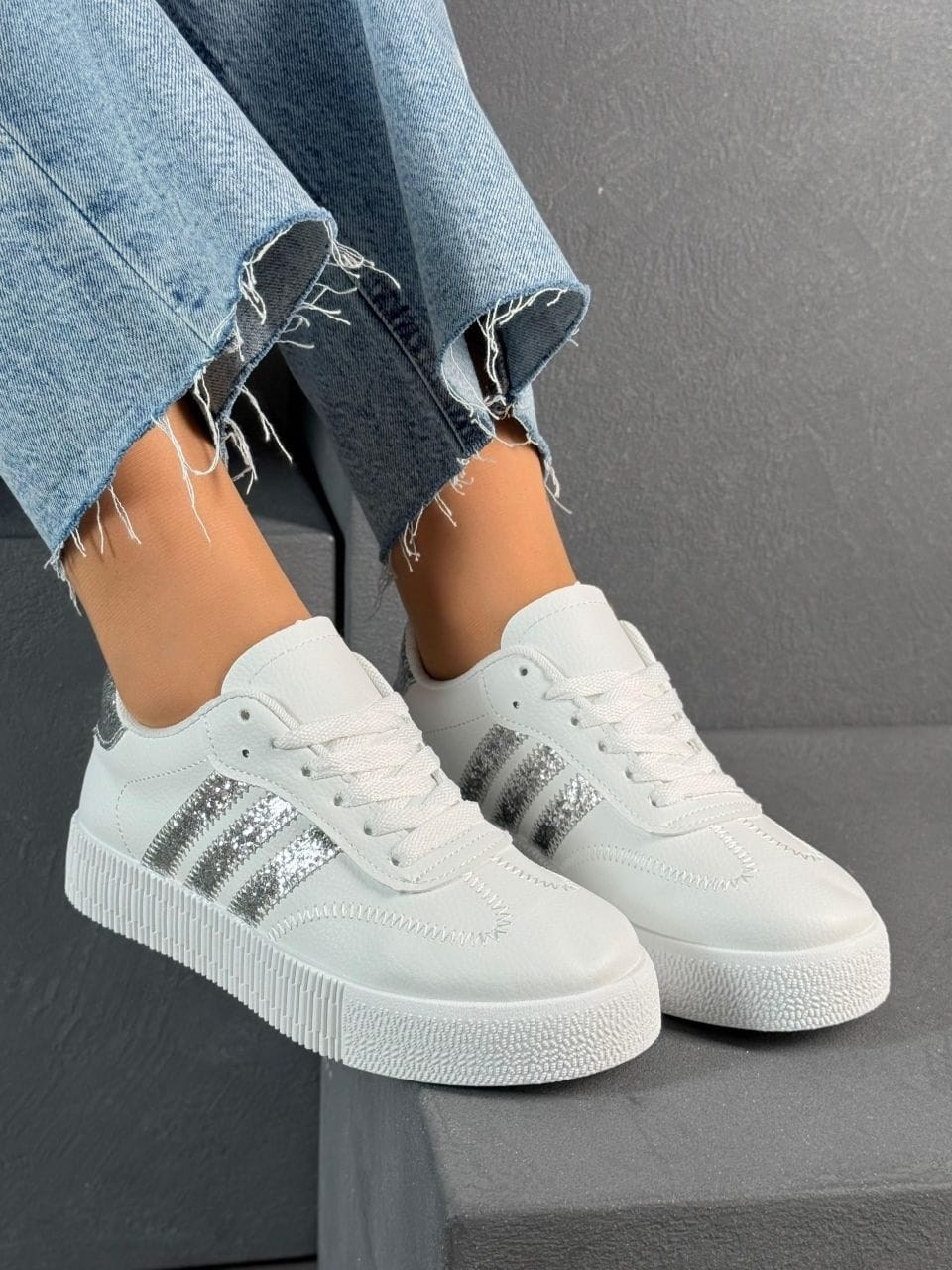 ,женские кроссовки adidas,кроссовки adidas,adidas originals sambarose,adidas sambarose w женские