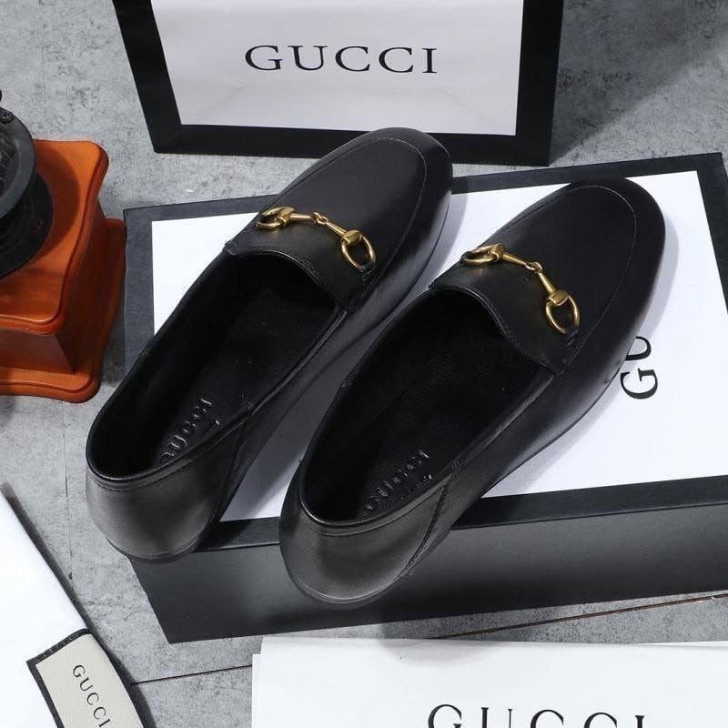туфли женские gucci brixton premium a108106 черные,лоферы гуччи женские,лоферы гуччи женские оригинал,лоферы gucci horsebit из кожи brixton premium,лоферы gucci