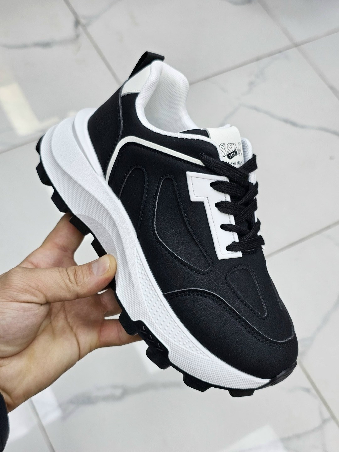 кроссовки женскиe,кроссовки,кроссовка,кроссовки модные,кроссовки