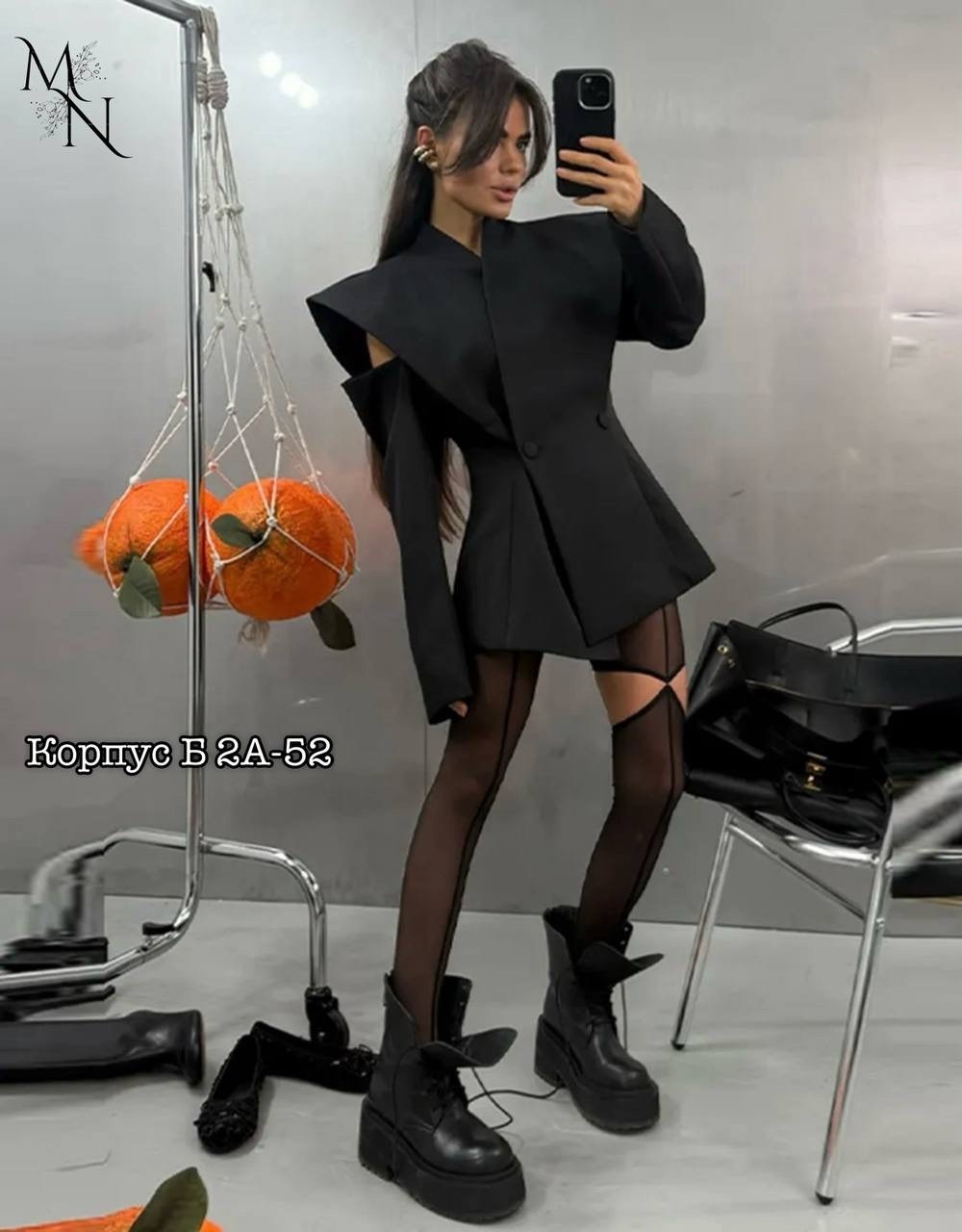 жакет с архитектурными плечами,стильные наряды,жакет,платье-пиджак асимметричного кроя