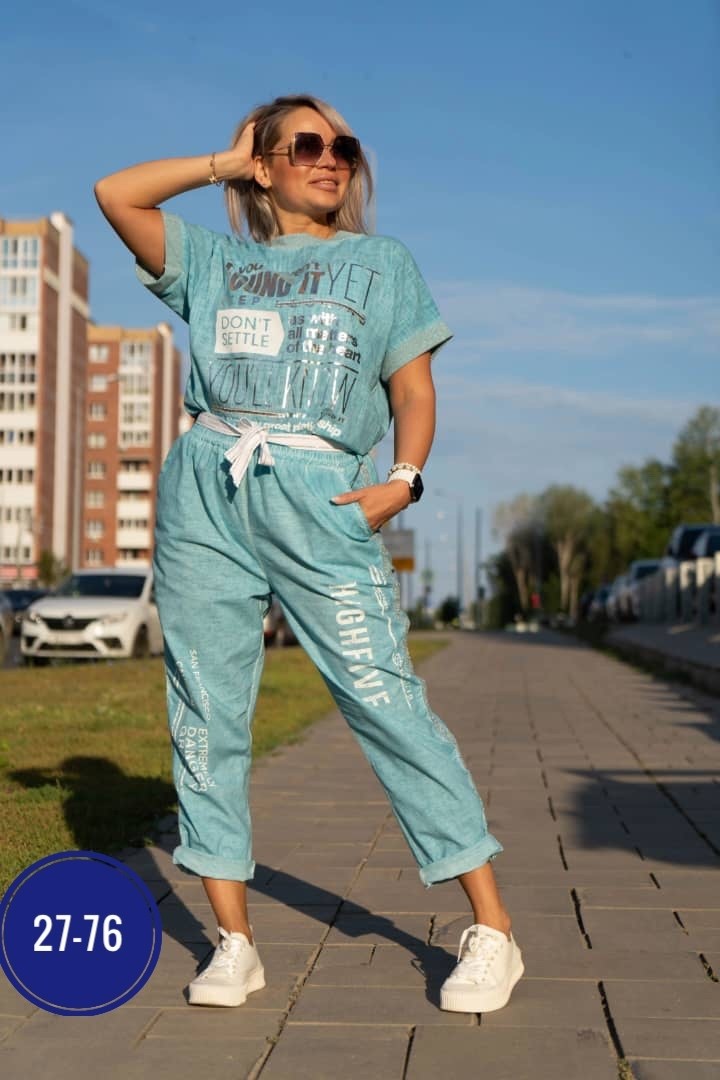 костюмы голубые,костюм двойка женская,стильные костюмы,летние костюмы,легкий летний костюм
