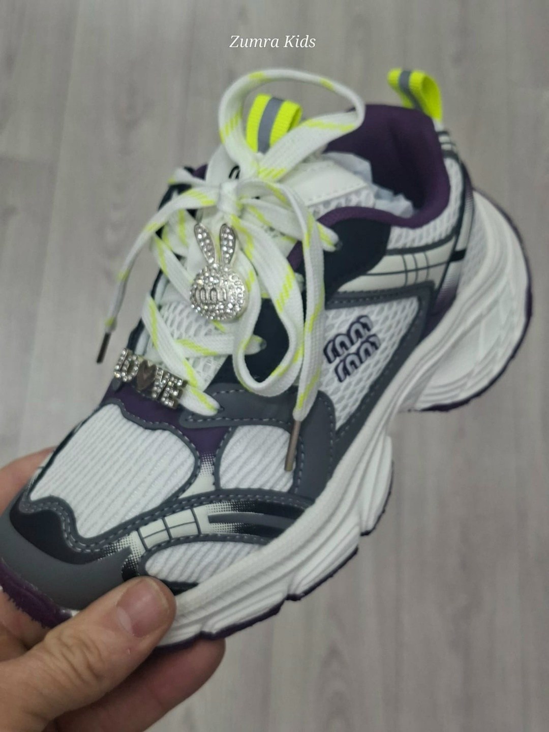 кроссовки,кроссовки женскиe,детские кроссовки,кроссовка,повседневные кроссовки