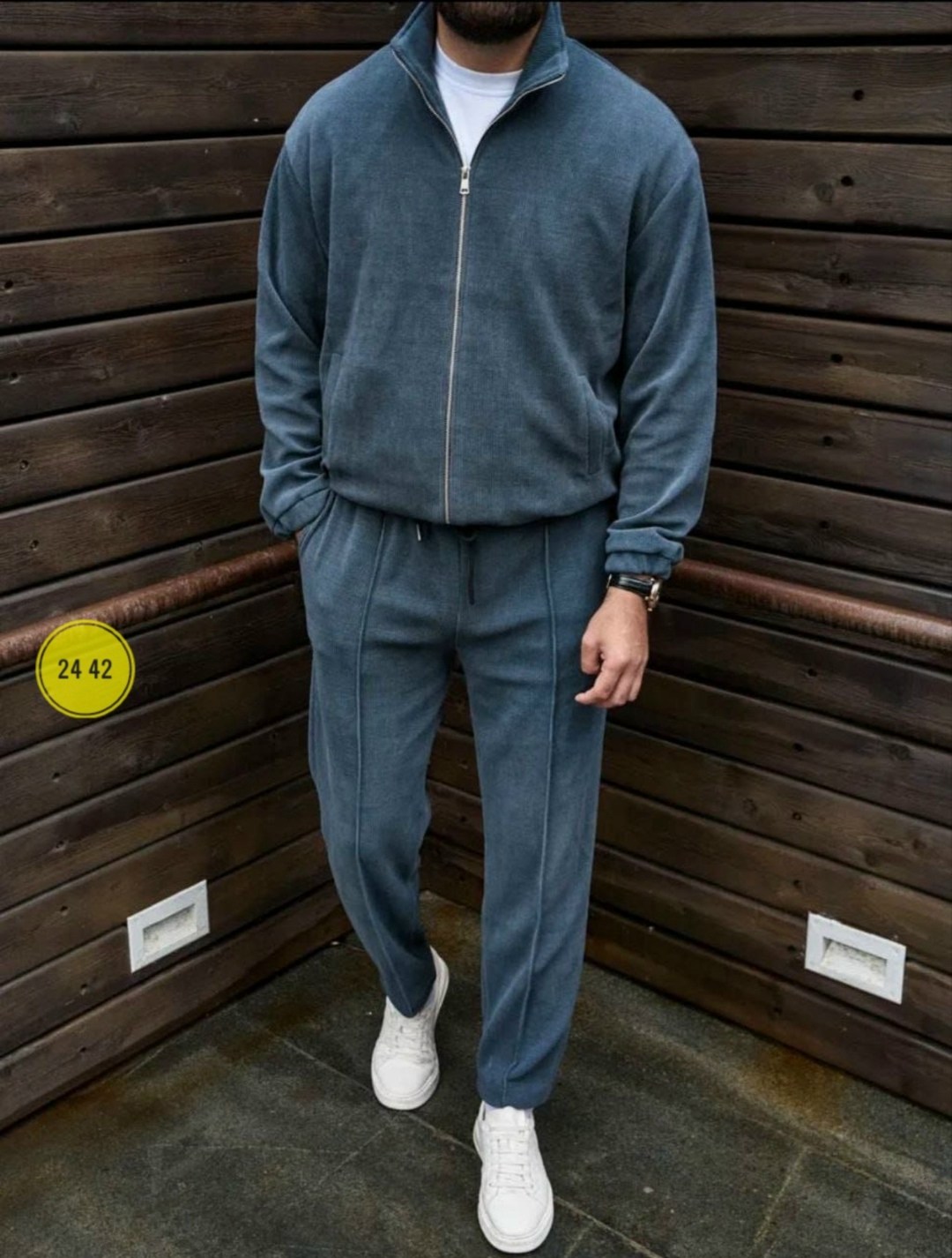 мужская мода,велюровый костюм,костюм спортивный,мужской костюм,мужской велюровый костюм