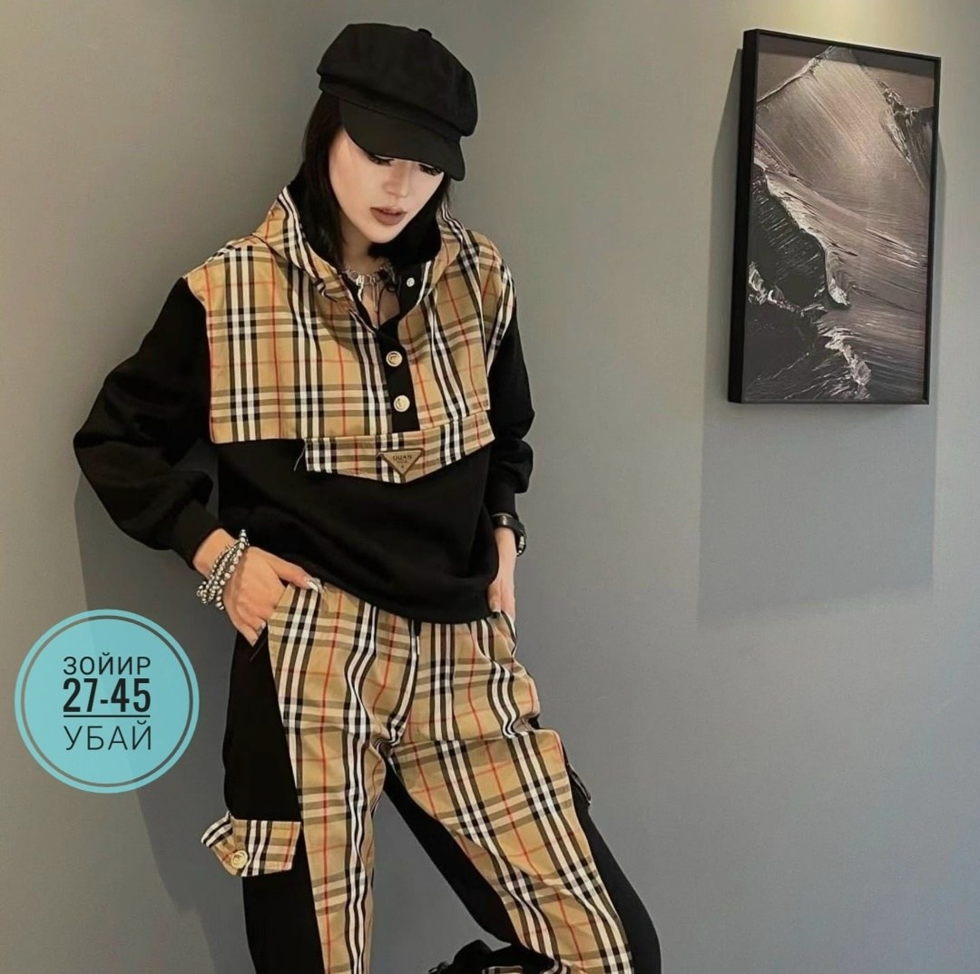 костюм спортивный burberry,модные костюмы,спортивные костюмы женские,стильные костюмы,женский костюм