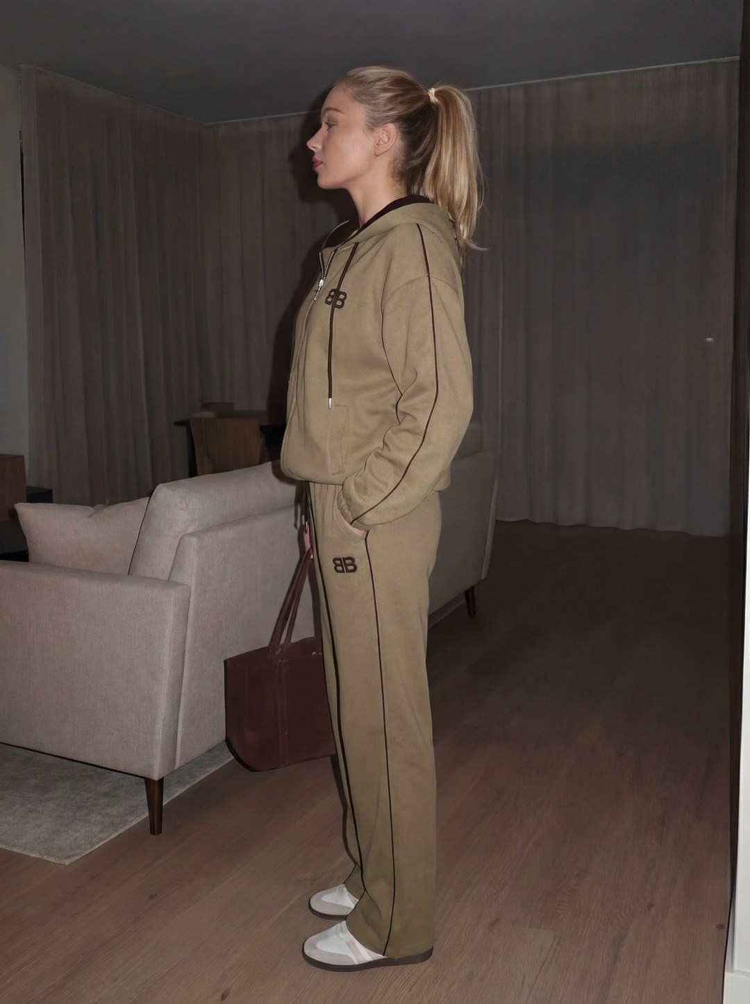 велюровый костюм женский,трикотажные костюмы,женский костюм на флисе,женский костюм