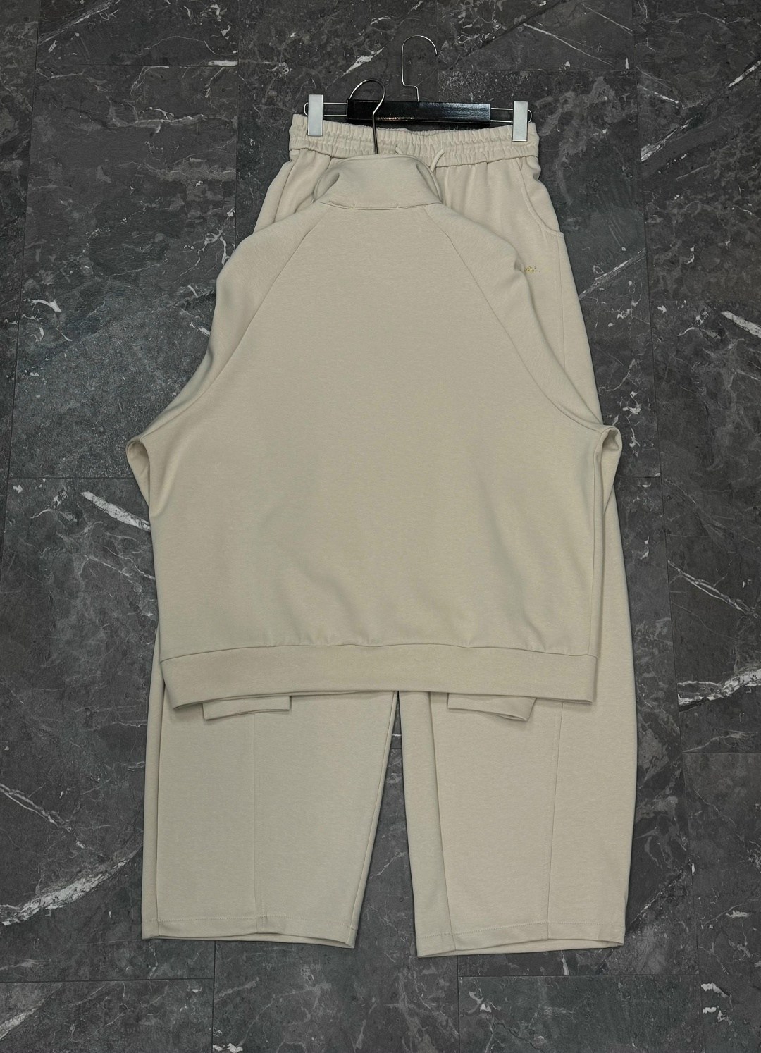 костюм спортивный,костюм спортивный женский,женский костюм,женские костюмы на флисе,костюм трикотажный