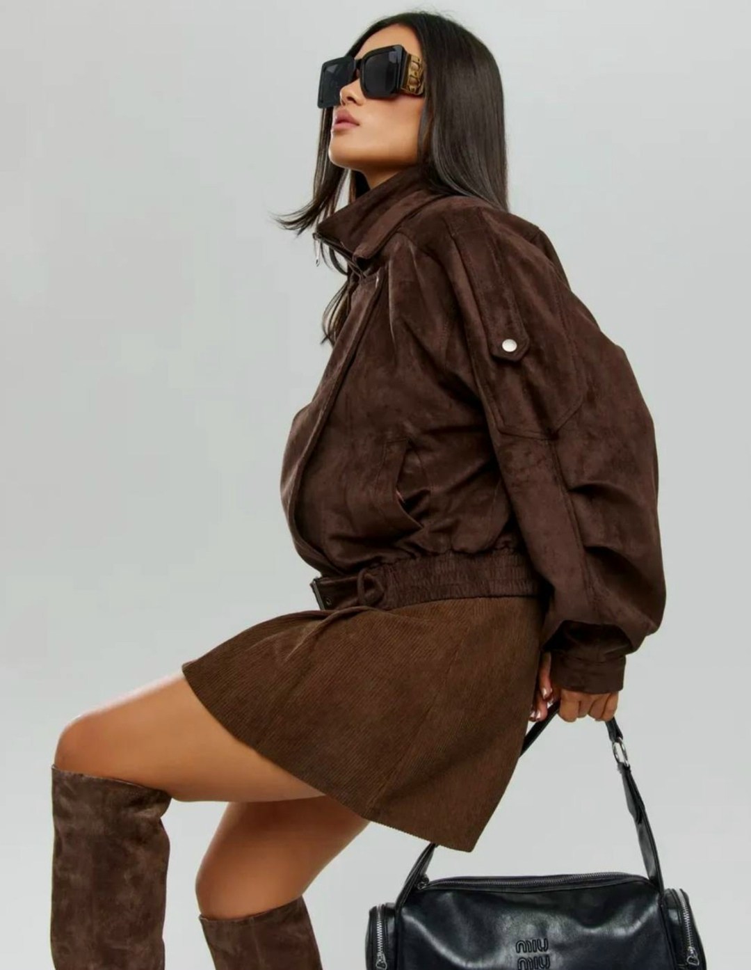 женская куртка бомбер из эко замши коричневого цвета,бомбер куртка замшевая оверсайз премиум x'zotic,замшевая куртка,замшевая куртка бомбер осенняя оверсайз bliss luxury,бомбер куртка
