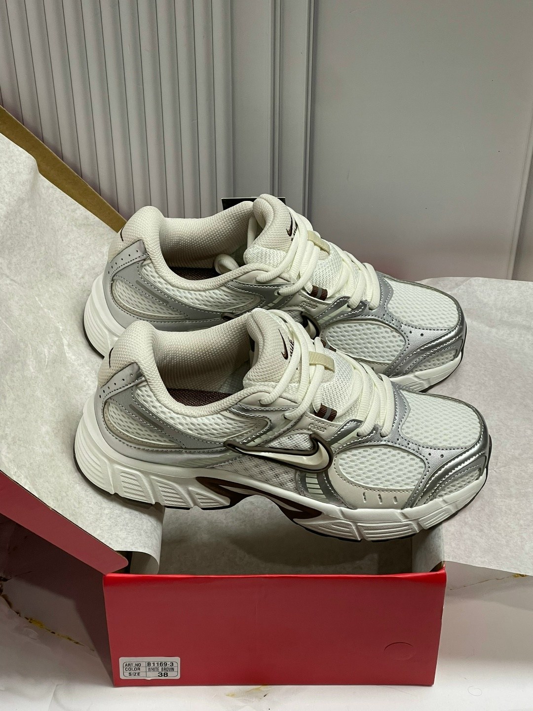 кроссовки nike,,кроссовки v5 rnr nike,кроссовки,кроссовки женскиe