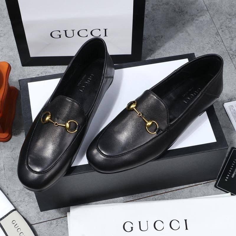 туфли женские gucci brixton premium a108106 черные,лоферы гуччи женские,лоферы гуччи женские оригинал,лоферы gucci horsebit из кожи brixton premium,лоферы gucci