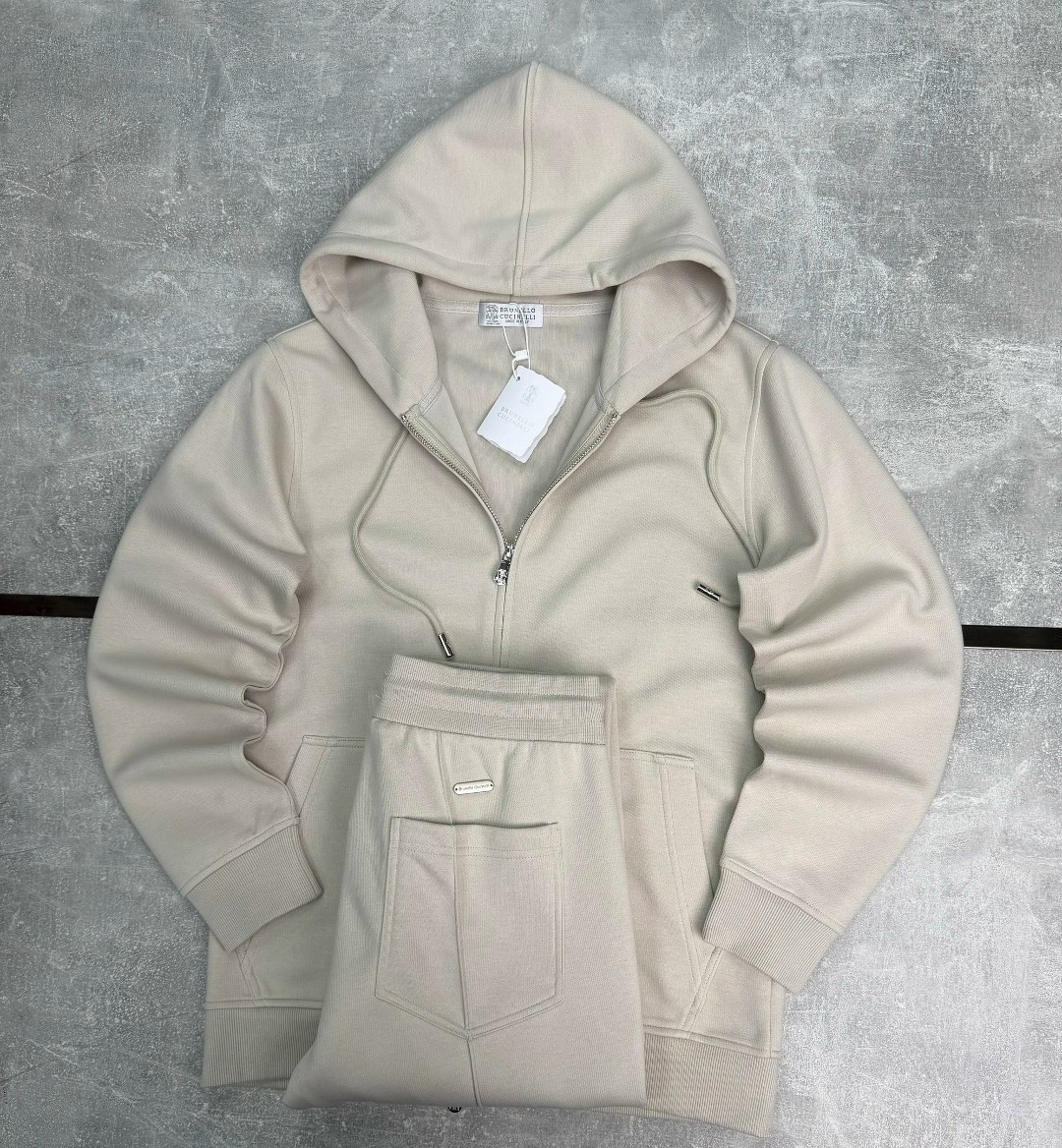 спортивный костюм brunello cucinelli,бежевая кофта,спортивный костюм,костюм на флисе мужской