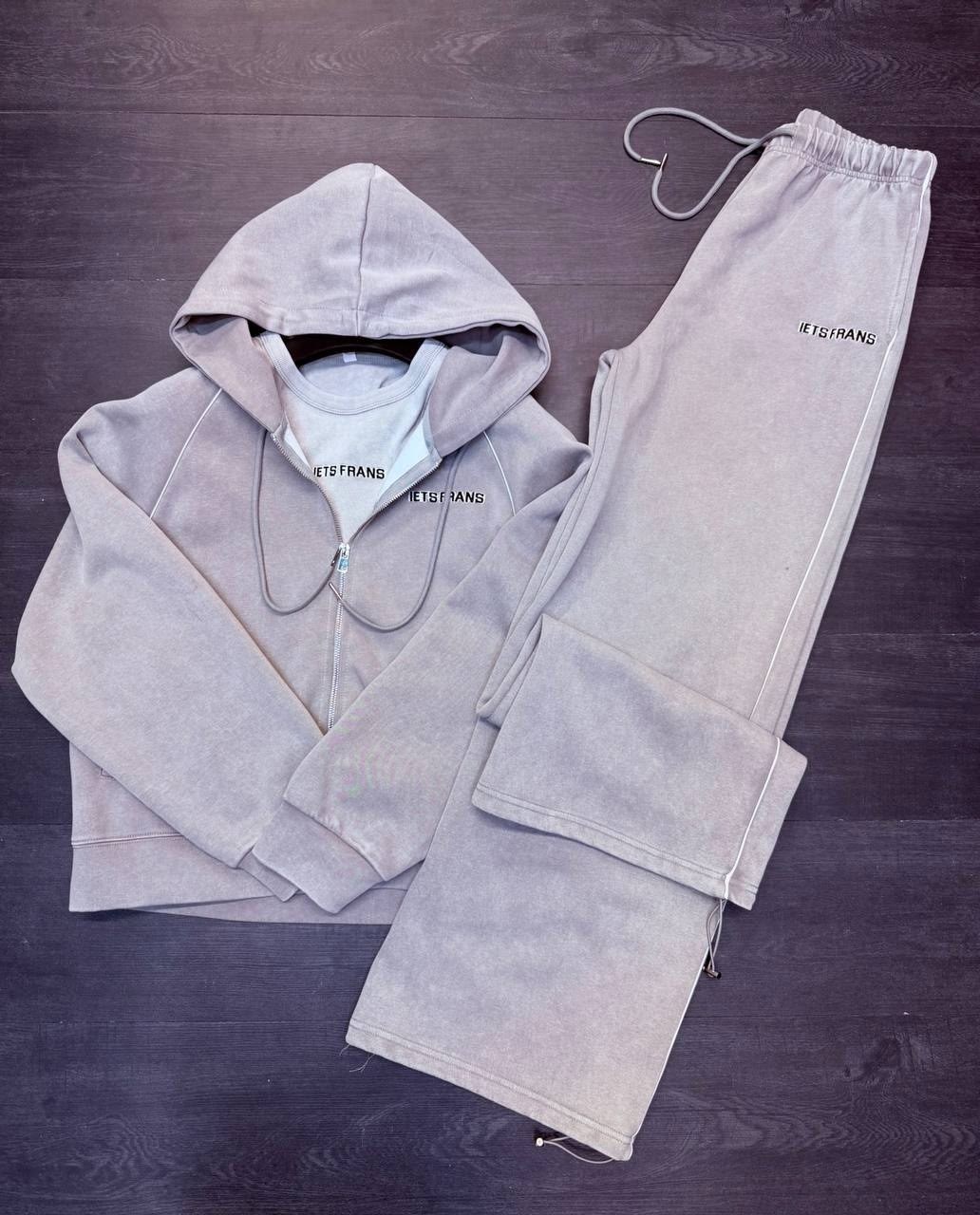 спортивный костюм,велюровый костюм,велюровый спортивная костюм,костюм женский спортивный,спортивный костюм balenciaga варёнка