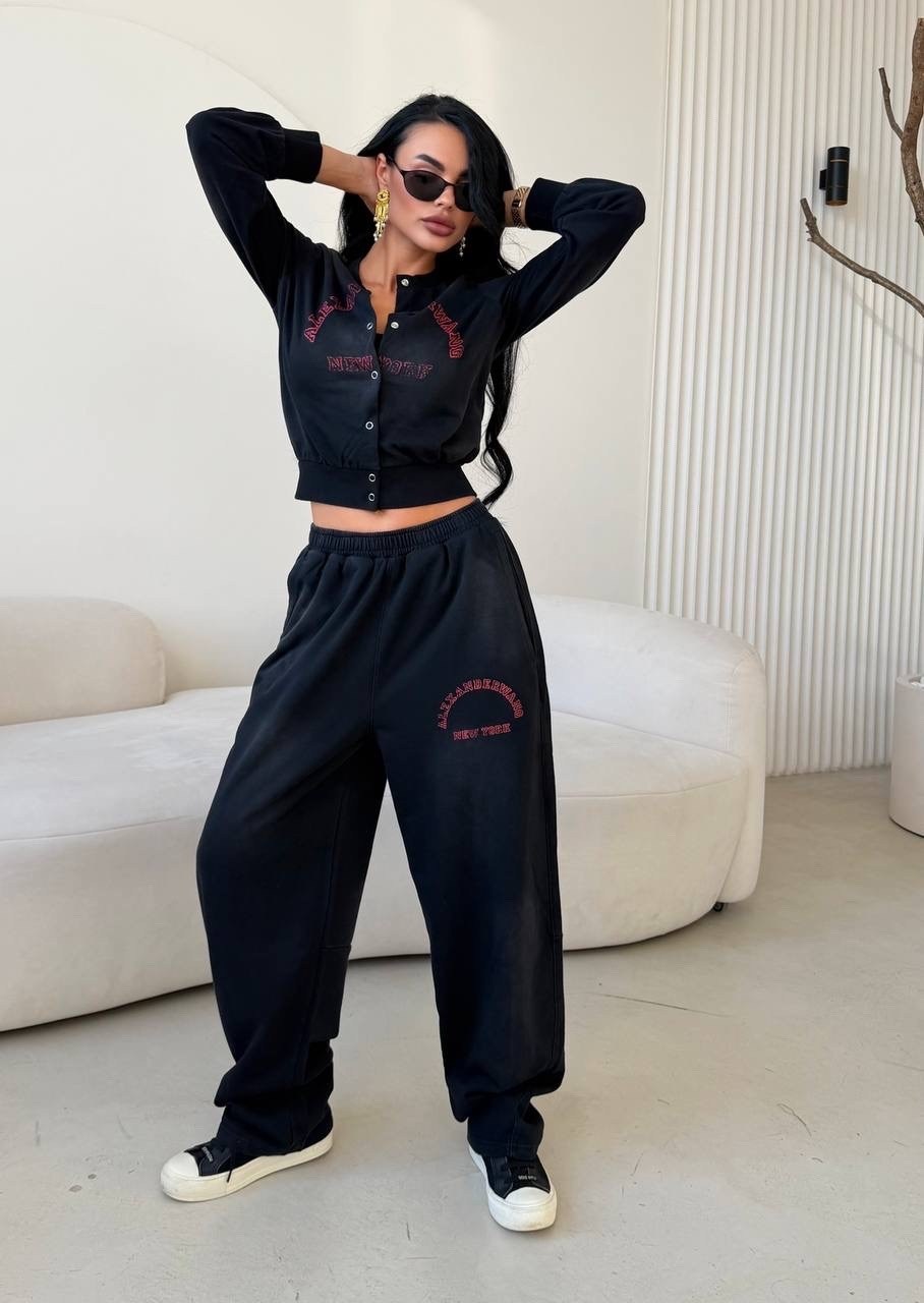 спортивный костюм женский,спортивный костюм miu miu женский,спортивный костюм,женские костюмы