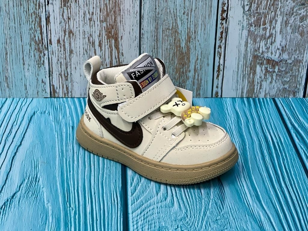 ,детские кроссовки,кроссовка детская,детская ,детские спортивные кроссовки