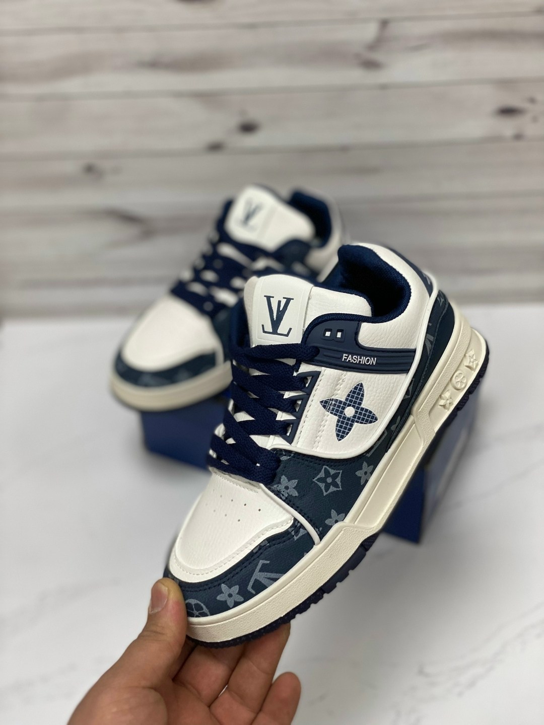 кроссовки louis vuitton,луи виттон кроссовки мужские оригинал,кроссовки louis vuitton кроссовки louis vuitton,louis vuitton кроссовки мужские,кроссовки louis vuitton trainer: джинс. синий/белый