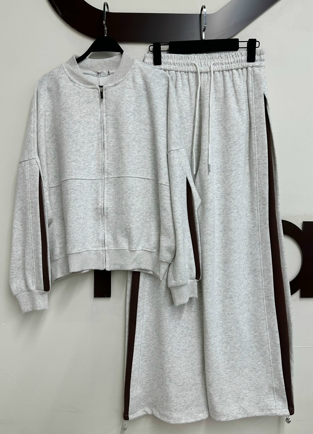 спортивный костюм,женские костюмы,костюм женский на флисе,костюм спортивный женский,спортивный костюм одежда