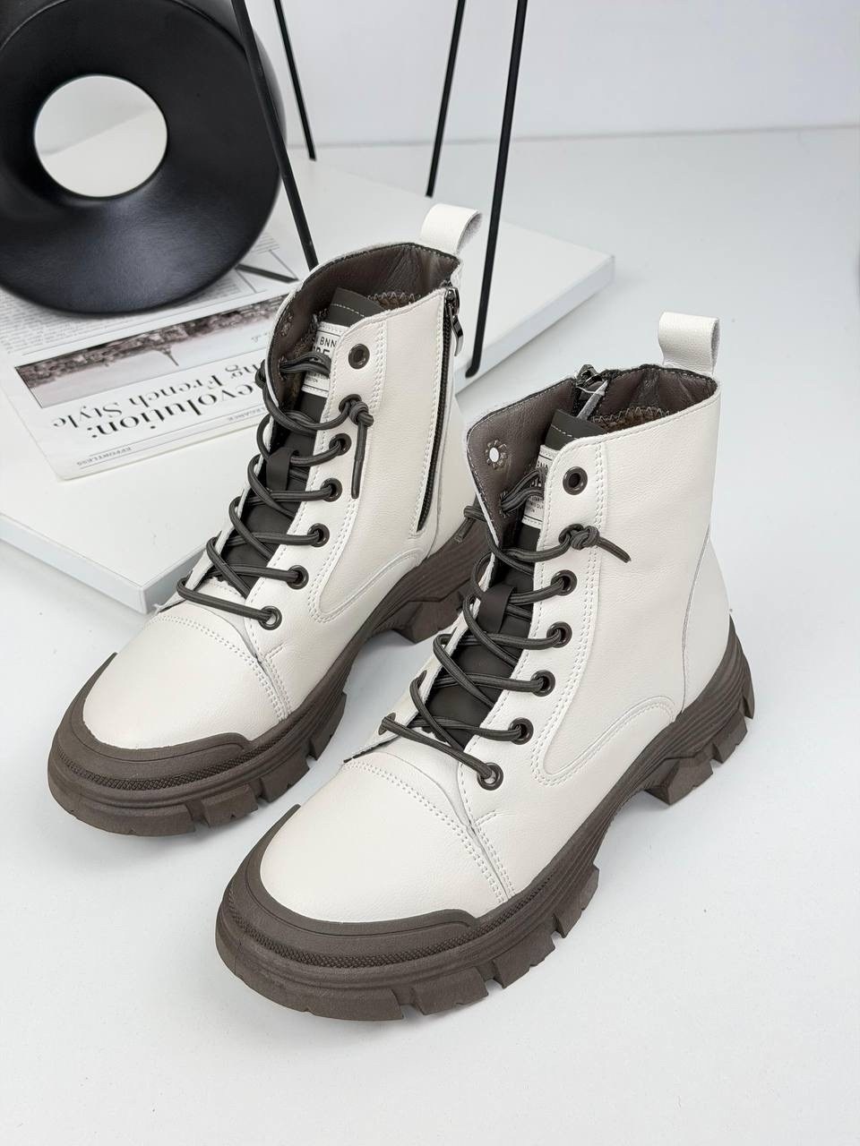 ботинки женские,,ботинки модные,ботинки,женская