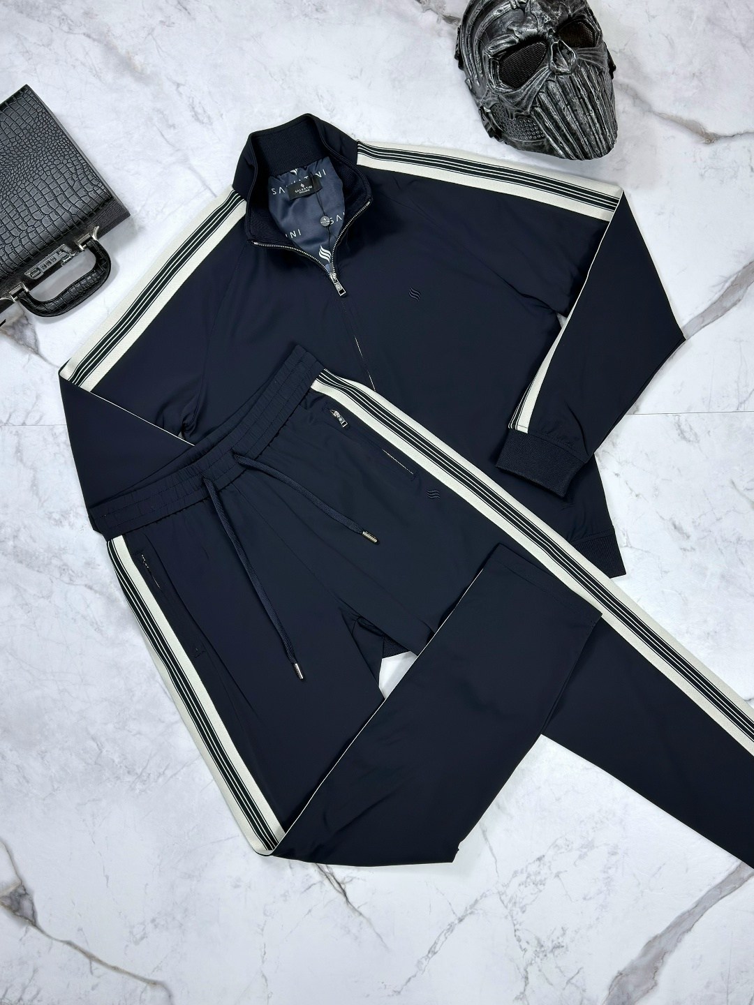 спортивный костюм,мужской спортивный костюм,мужская мода,мужской костюм,fendi спортивный костюм
