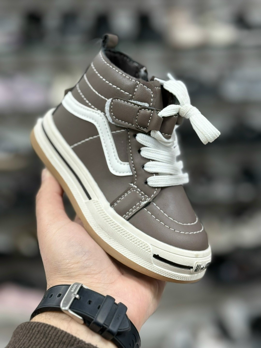 детские ботинки,,детская ,демисезонные кроссовки для мальчика, для мальчика