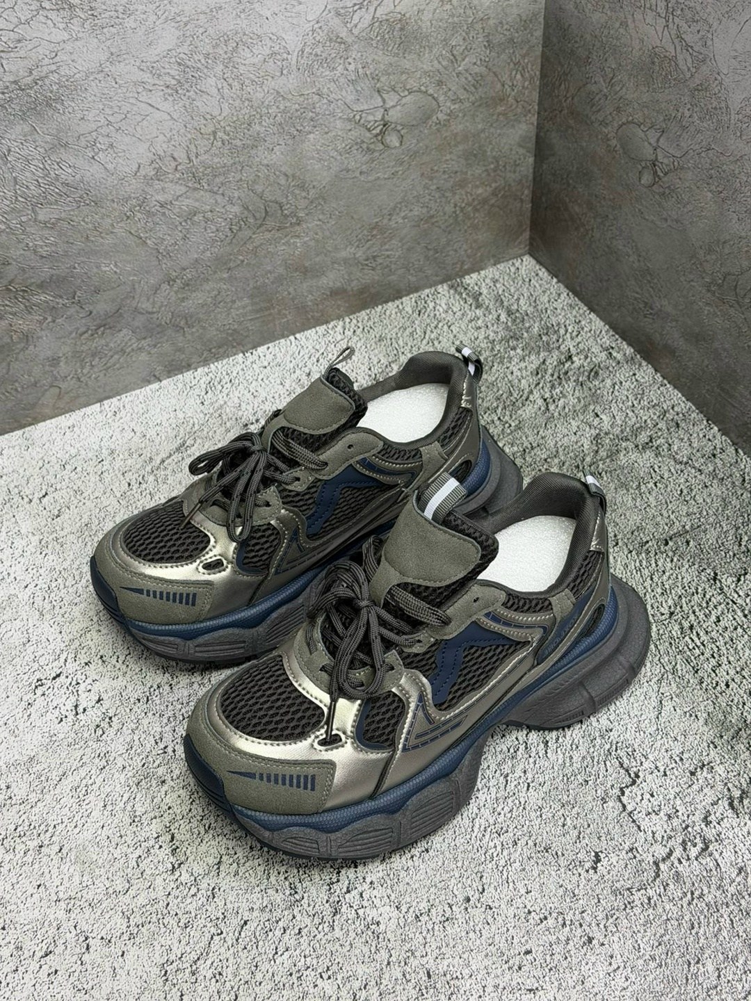 кроссовки,кроссовки женские,,повседневные кроссовки,массивные кроссовки