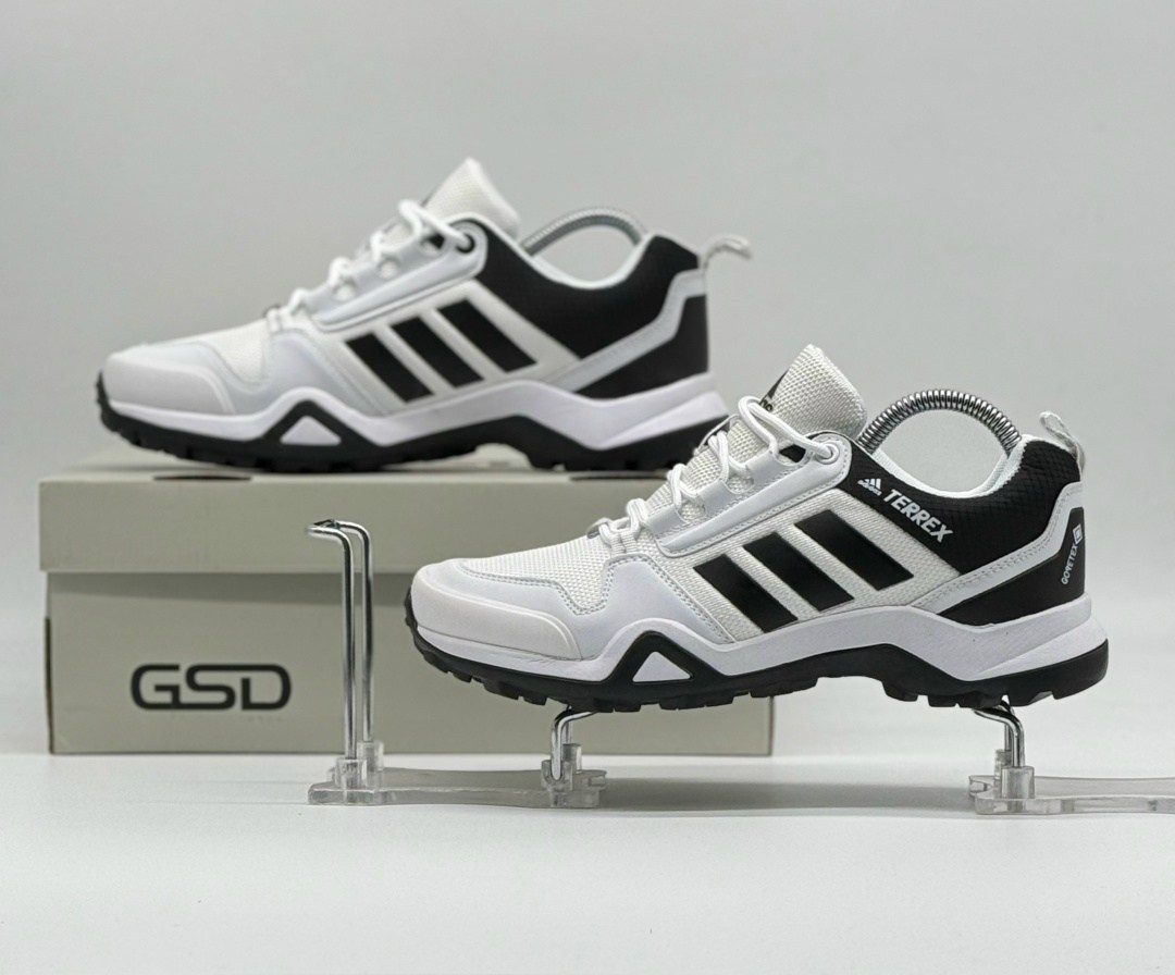 кроссовки adidas terrex,кроссовки adidas,мужские кроссовки adidas,зимние кроссовки adidas,зимние кроссовки adidas terrex ax3 mid