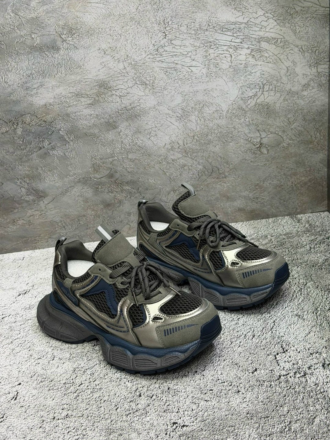 кроссовки,кроссовки женские,,массивные кроссовки,повседневные кроссовки