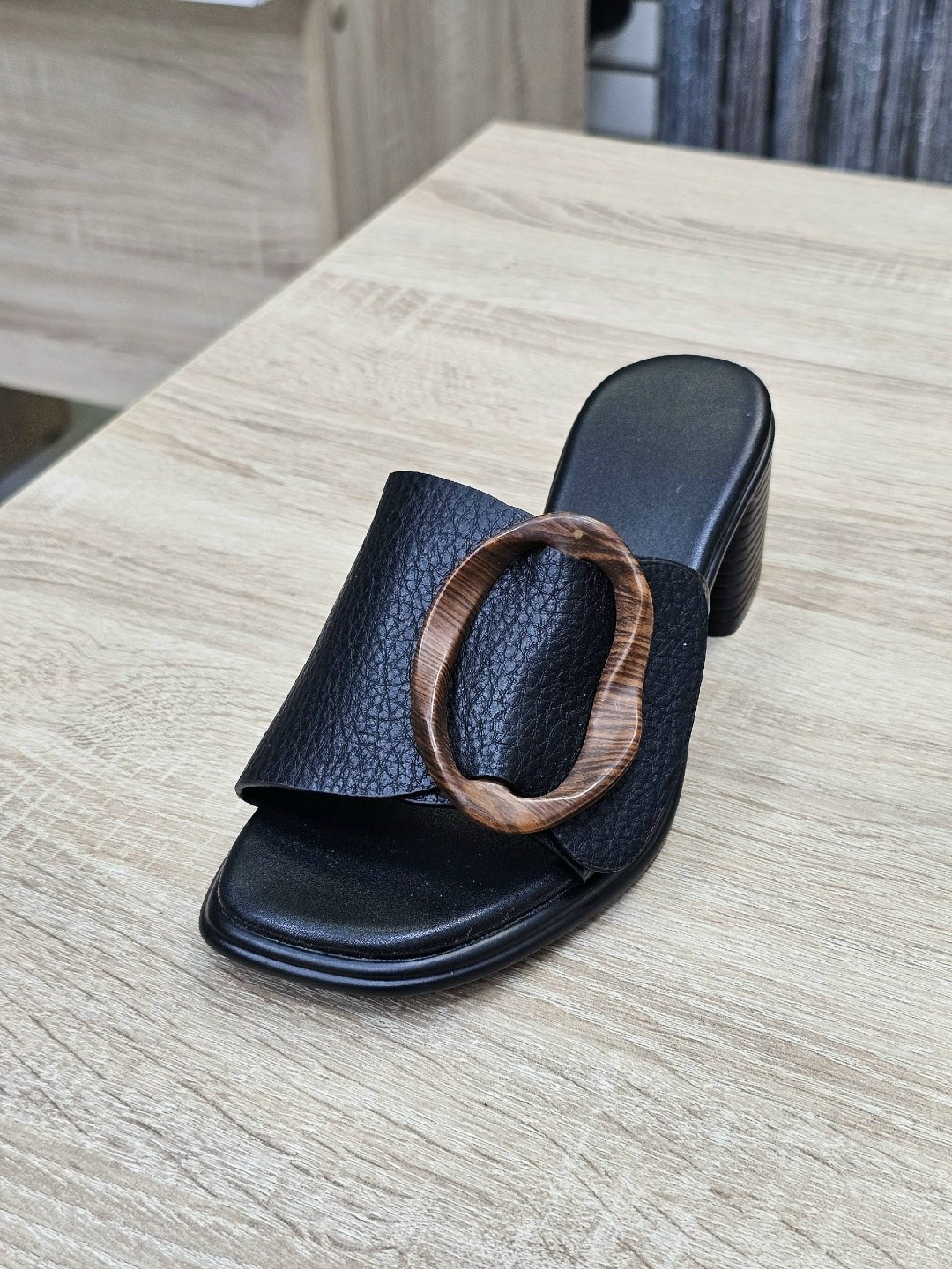 ,женские босоножки,женские шлепанцы,босоножки сабо,модные сандалии