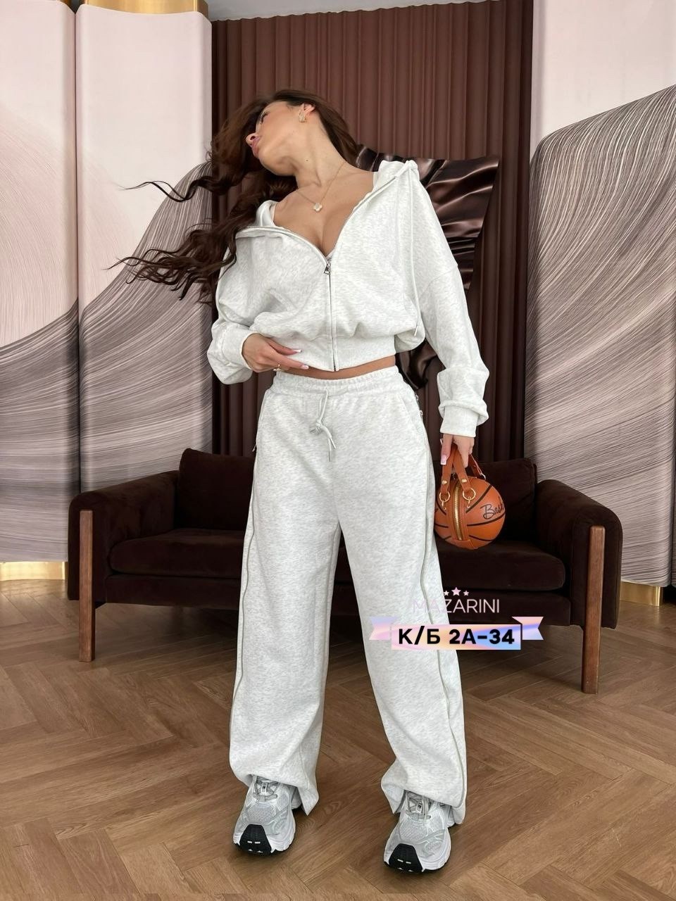 костюм спортивный,костюм со штанами,стильный костюм,костюм спортивный женский,костюм с широкими штанами