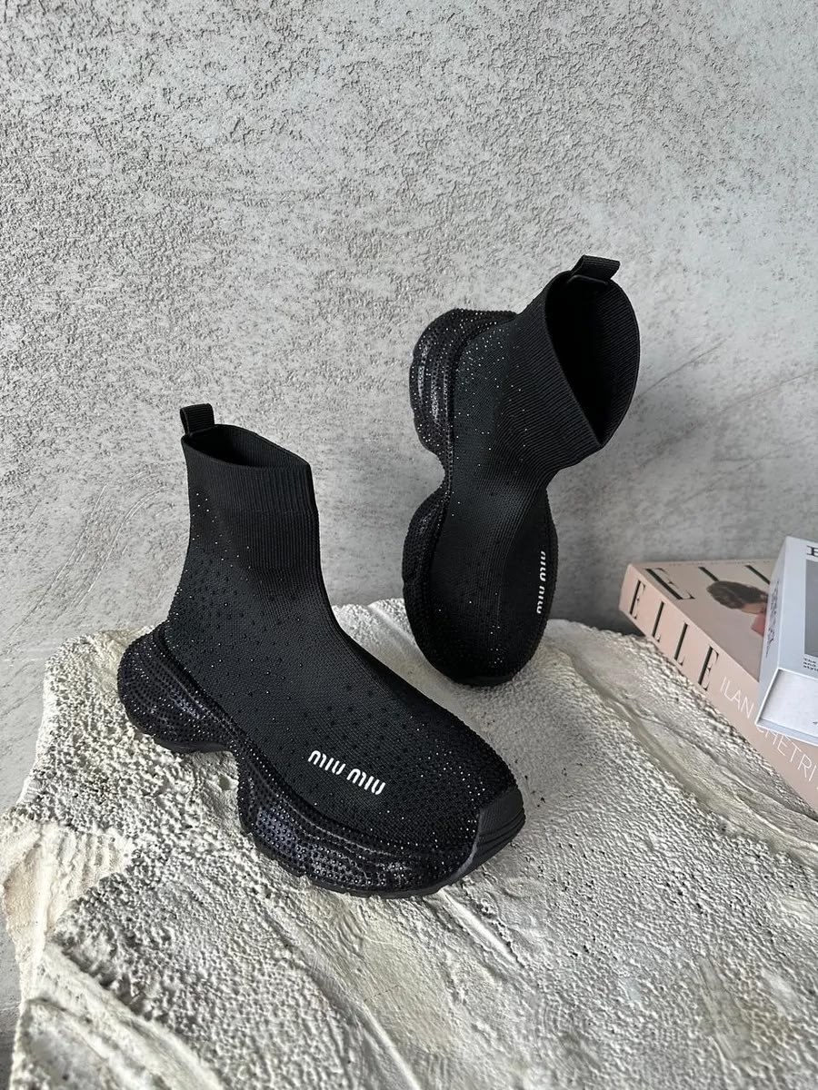 ,кроссовки носки,платформа ,кроссовки-носки miu miu со стразами, женская