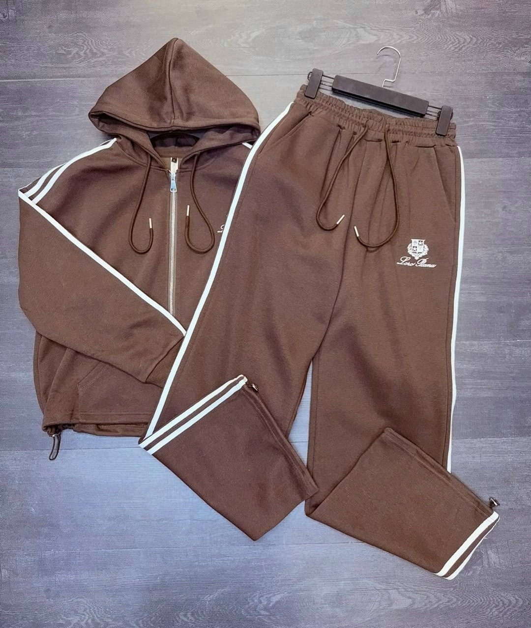 спортивный костюм adidas женский,костюм спортивный женский,женский костюм адидас,спортивный костюм,женский костюм adidas