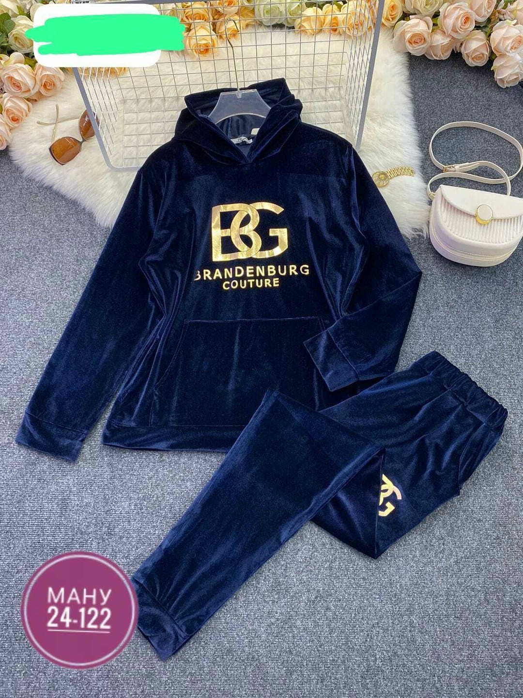 женский велюровый спортивный костюм большого размера,пышные формы женщины в велюровых костюмах, видео.,велюровый спортивный костюм,женский велюровый костюм,велюровый костюм больших размеров ltmoda