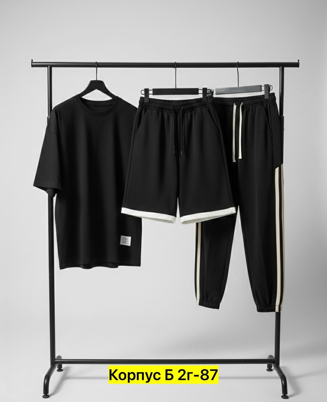 спортивные костюм,спортивные комплекты,комплект спортивной одежды,повседневный спортивный костюм,комплект футболка