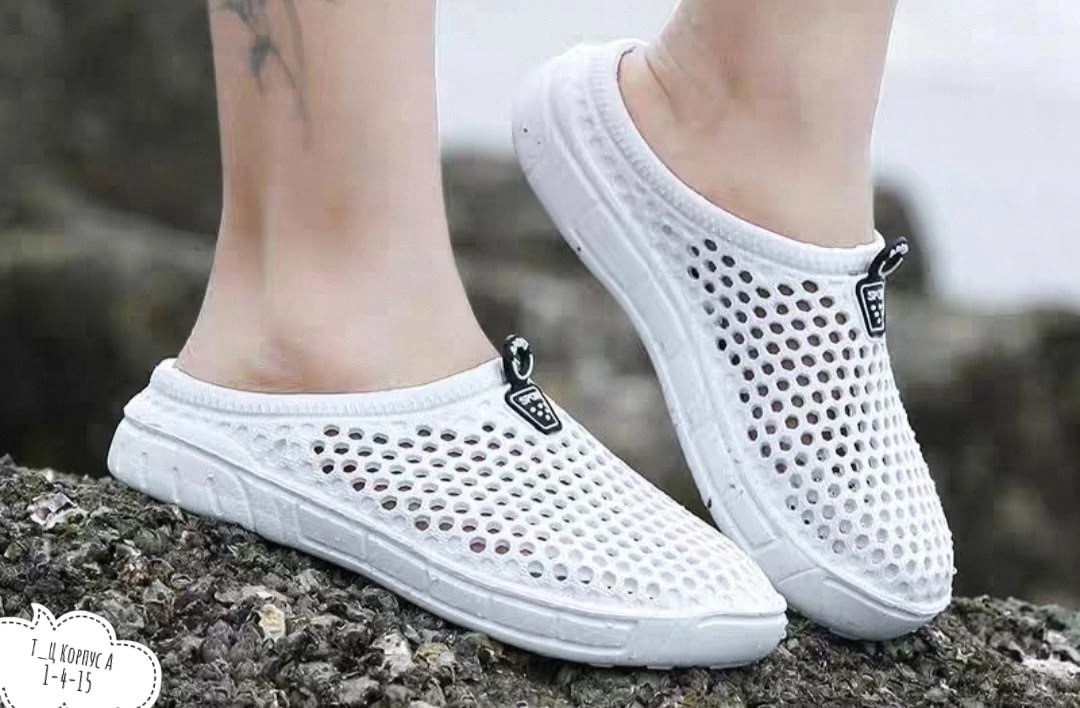 ,летняя  женская слиперы, на плоской подошве, с дырками,сандалии на плоской подошве летние