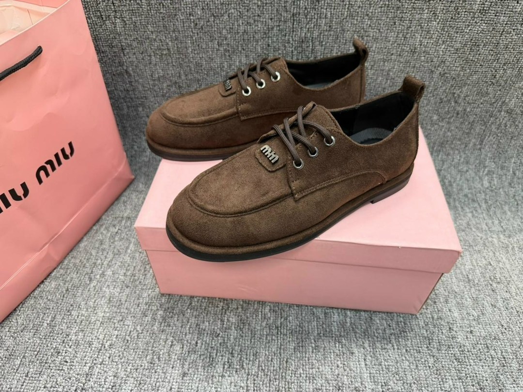 , женская,женские лоферы,замшевые лоферы miu miu на высокий подошве и фирменной фурнитурой,мокасины